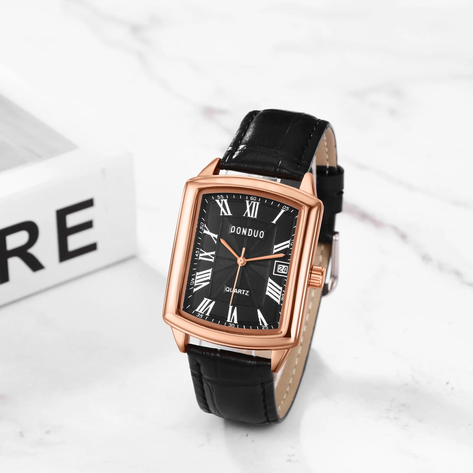 Lancardo Men’s Square Quartz Watch