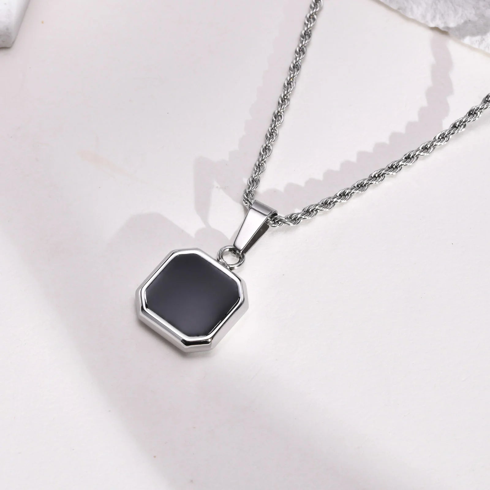 VNOX Geometric Square Pendant Necklace