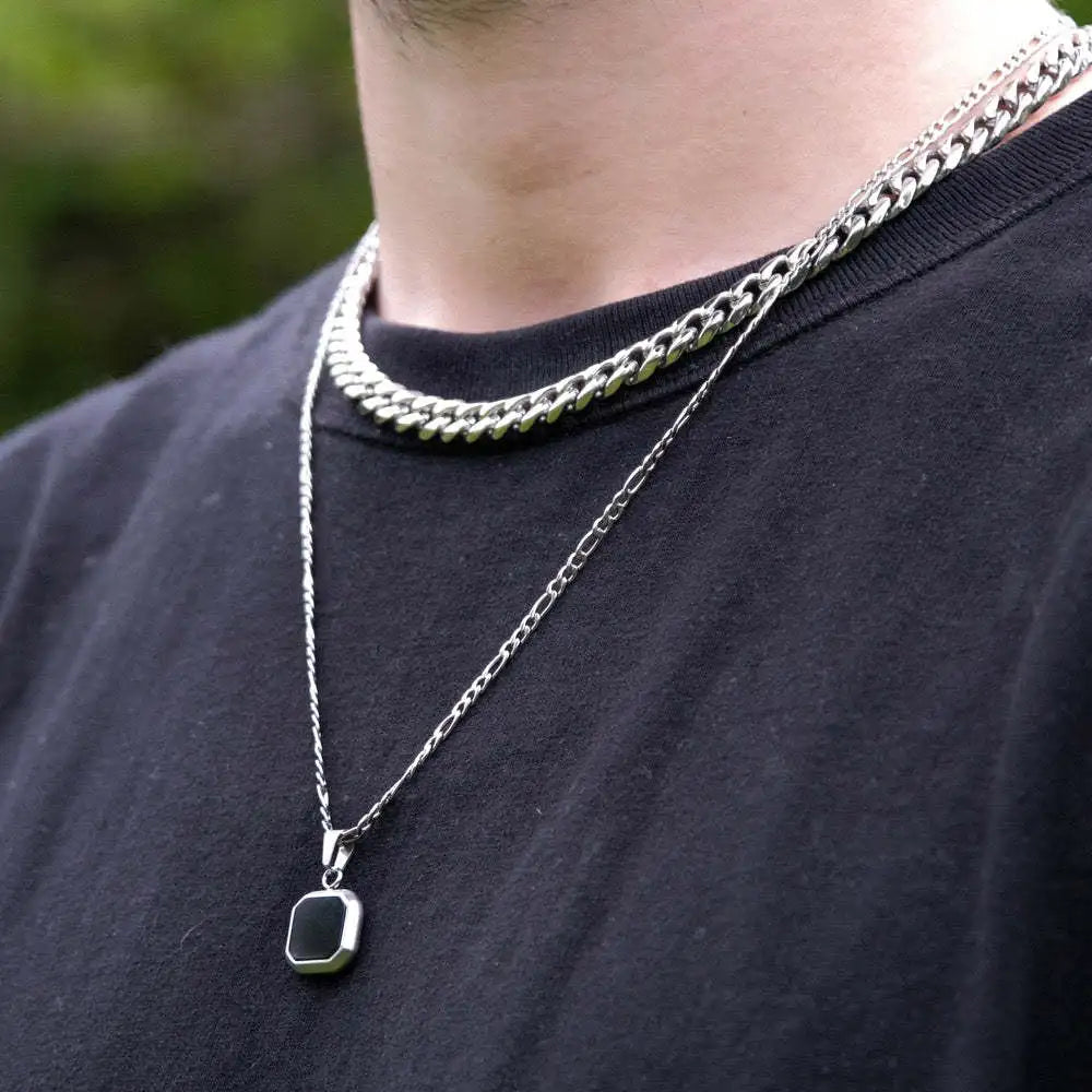 VNOX Geometric Square Pendant Necklace