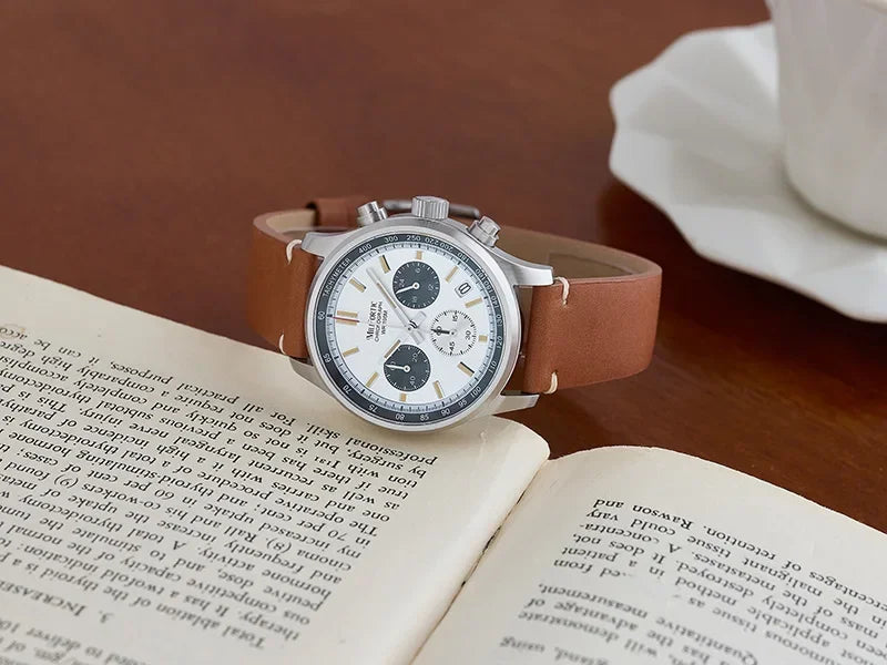 RDUNAE QM39R079 Classic 3 Sub-dial Chronograph Watch