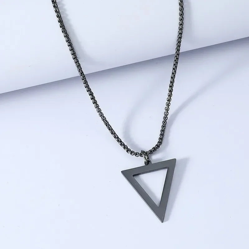 Black Pillar Necklace