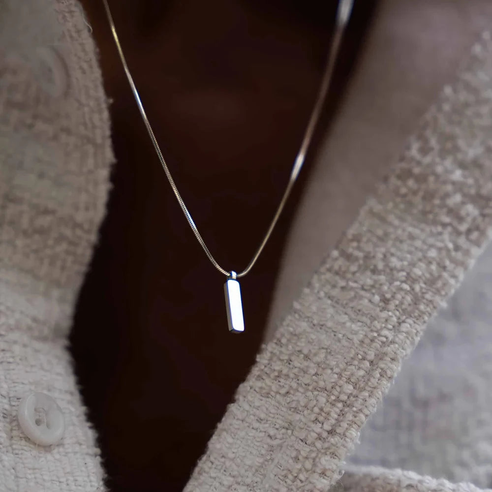 Minimalist Bar Pendant Necklace – Stainless Steel