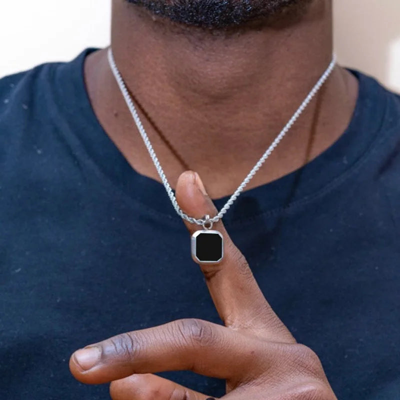 VNOX Geometric Square Pendant Necklace