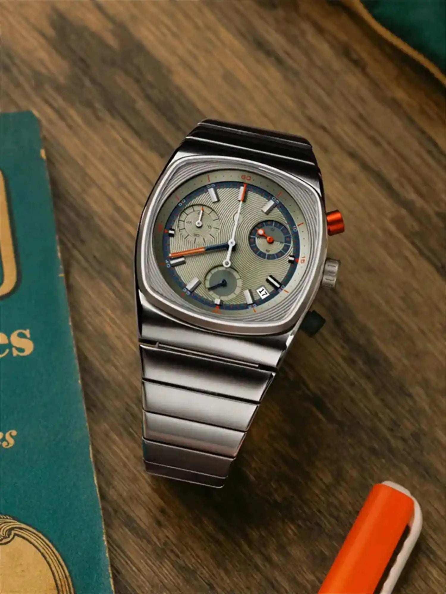 CILOA 501 Stainless Steel Quartz Watch