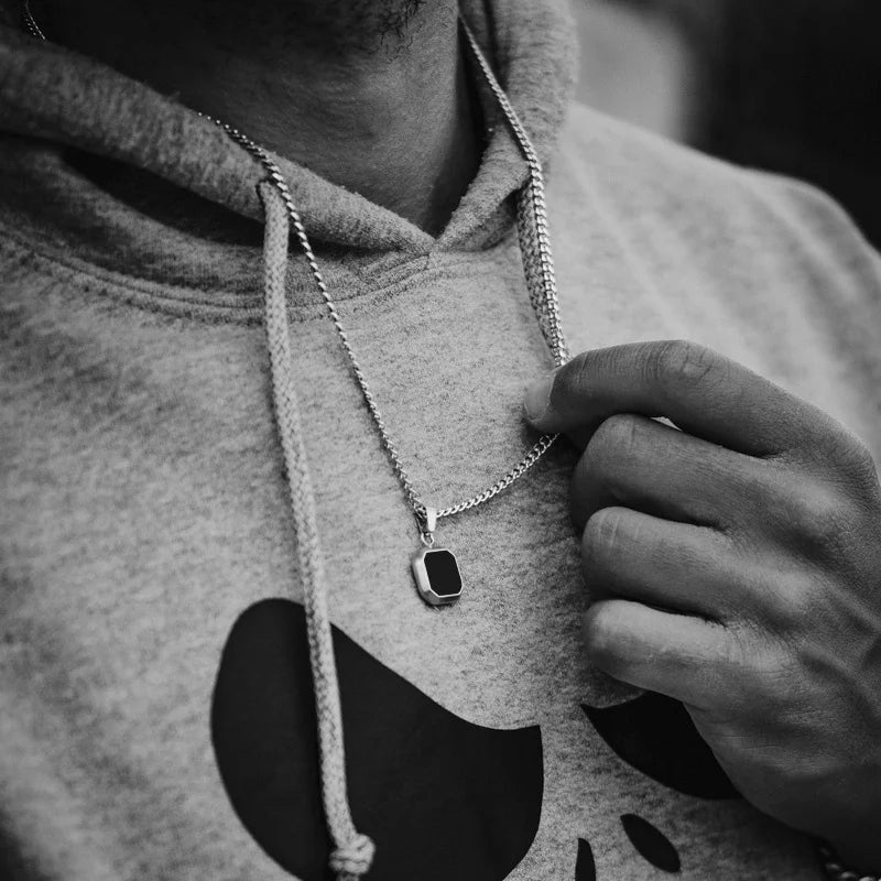 VNOX Geometric Square Pendant Necklace