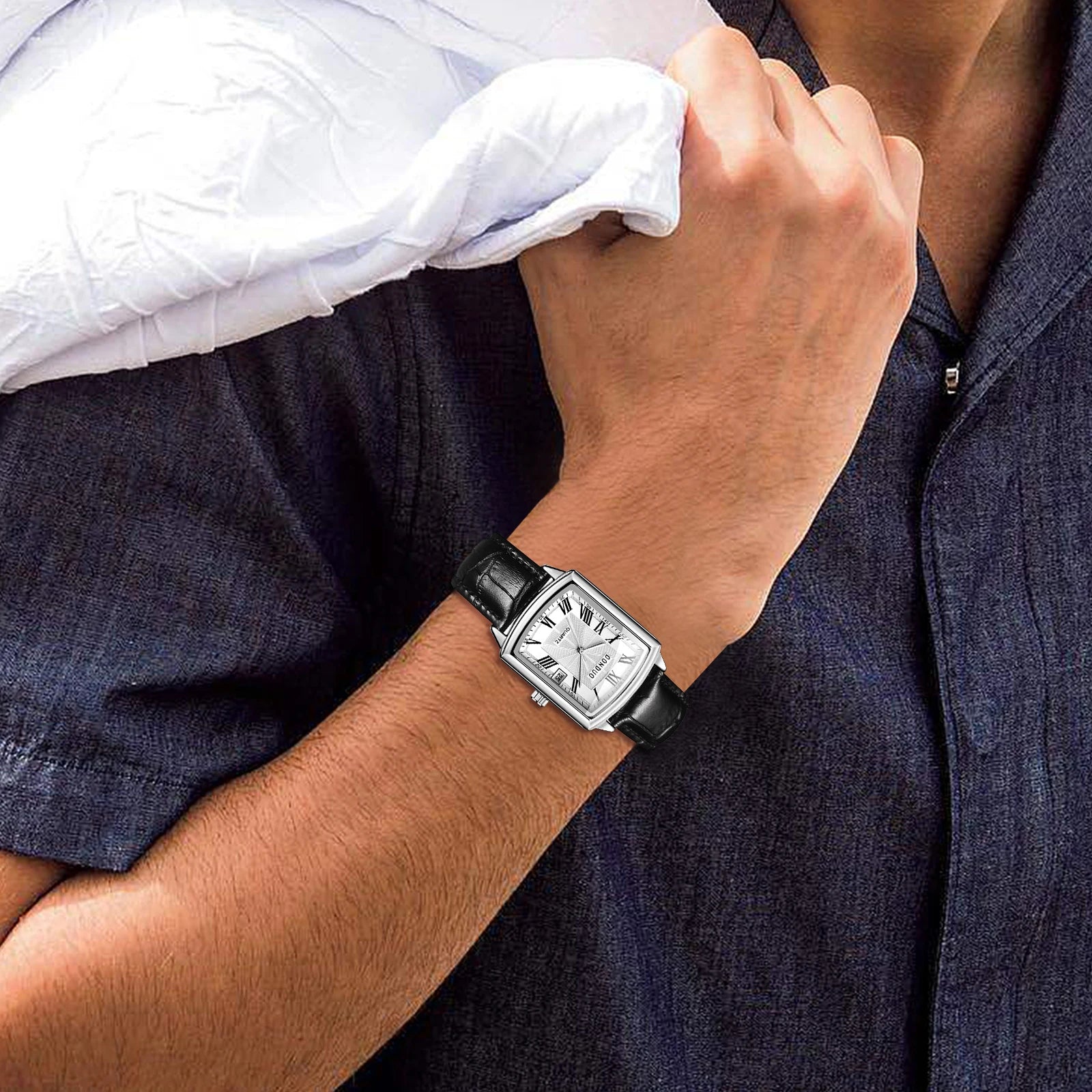 Lancardo Men’s Square Quartz Watch