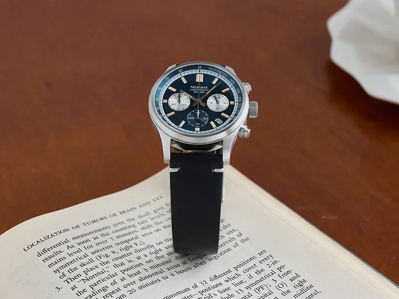 RDUNAE QM39R079 Classic 3 Sub-dial Chronograph Watch